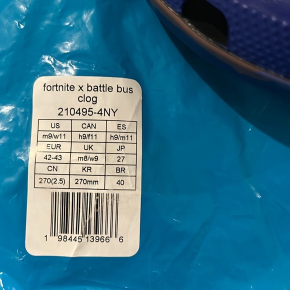 Fortnite x battle bus clog - Picture 5 of 5